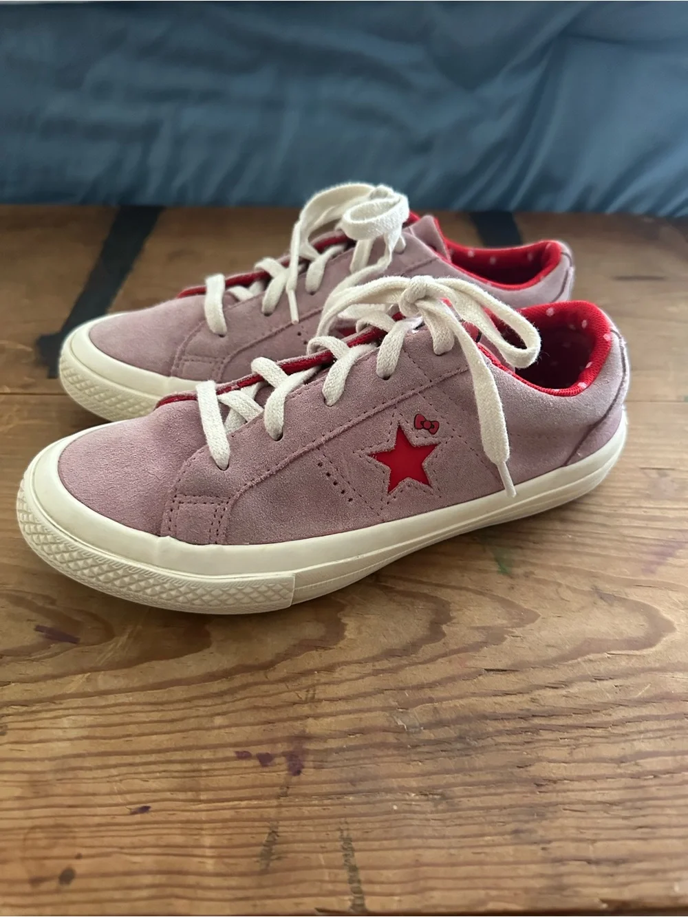 Girls Converse Hello Kitty Sneakers